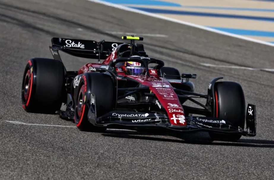 F1中國大獎賽正在進行！周冠宇：今年若有機會 想參加下NBA的集訓