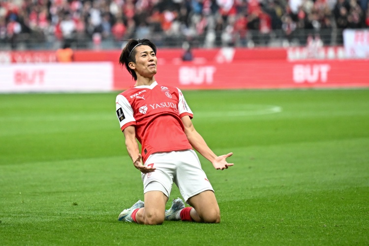 中村敬斗傳射建功，助蘭斯3-1聯賽第二的馬賽&結束法甲15輪不勝